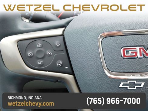 Used 2023 GMC Acadia Denali w/ Denali Technology Package AWD/4WD image 37