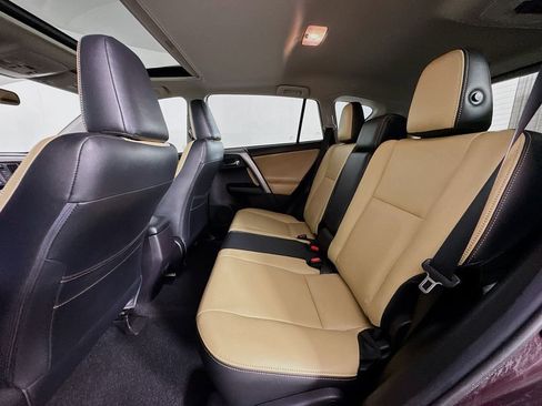 Used 2018 Toyota RAV4 XLE image 26