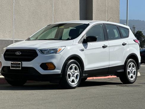 Used 2017 Ford Escape S FWD image 8