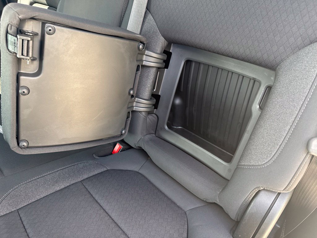 Used 2021 Chevrolet Silverado 1500 RST w/ Bed Protection Package AWD/4WD image 12