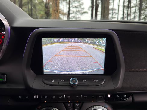 Used 2017 Chevrolet Camaro ZL1 image 2