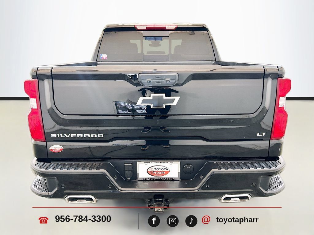 Used 2025 Chevrolet Silverado 1500 LT Trail Boss w/ LT Trail Boss Premium Package AWD/4WD image 6