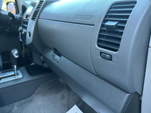 Used 2012 Nissan Xterra S w/ Value Package image 31