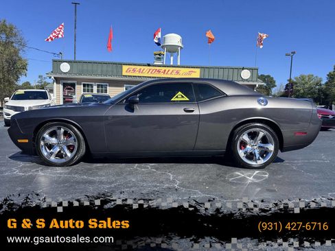 Used 2013 Dodge Challenger R/T Plus image 1