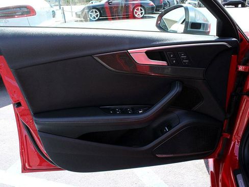 Used 2019 Audi S4 Premium Plus w/ Premium Plus Package image 7