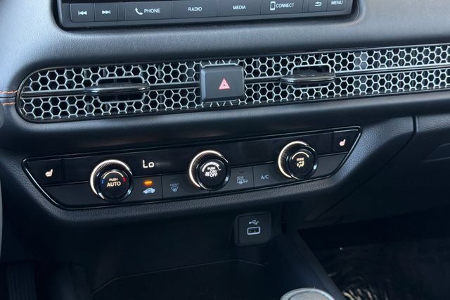 Certified 2024 Honda HR-V Sport image 25