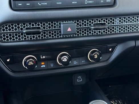 Certified 2024 Honda HR-V Sport image 25