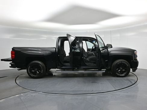 Used 2017 Chevrolet Silverado 1500 LT w/ LT Eassist Package image 5