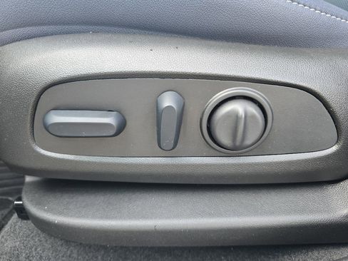 Certified 2024 Chevrolet Blazer RS w/ Driver Confidence II Package image 13