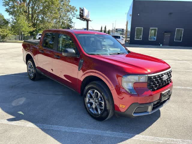Used 2025 Ford Maverick XLT w/ 4K Tow Package AWD/4WD image 2