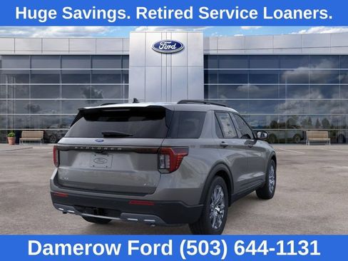 Used 2026 Ford Explorer Active w/ Active Comfort Package AWD/4WD image 8