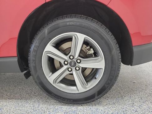 Certified 2023 Ford Edge SEL w/ Convenience Package AWD/4WD image 5