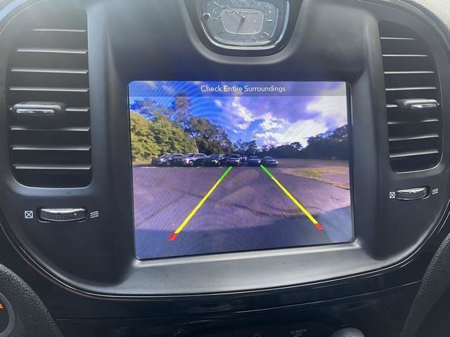 Used 2018 Chrysler 300 S AWD/4WD image 22