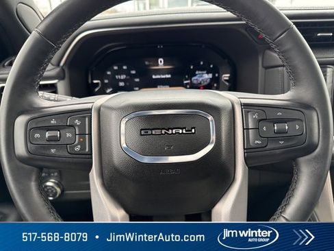 Used 2024 GMC Yukon Denali image 32