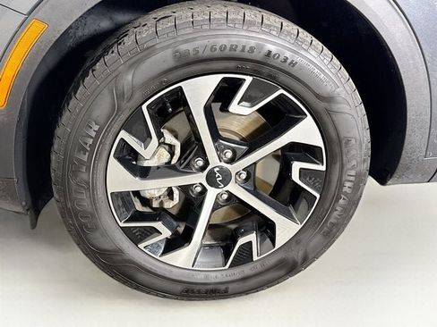 Certified 2024 Kia Sportage EX AWD/4WD image 31