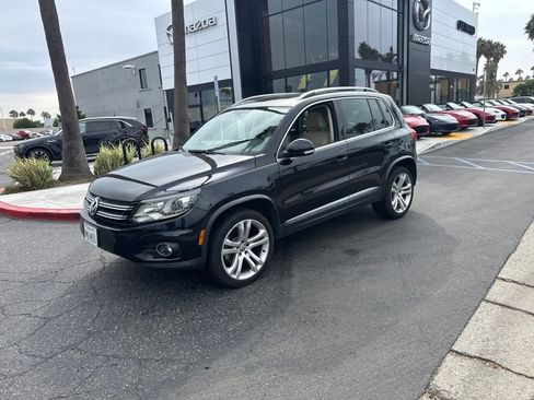 Used 2016 Volkswagen Tiguan SE FWD image 8