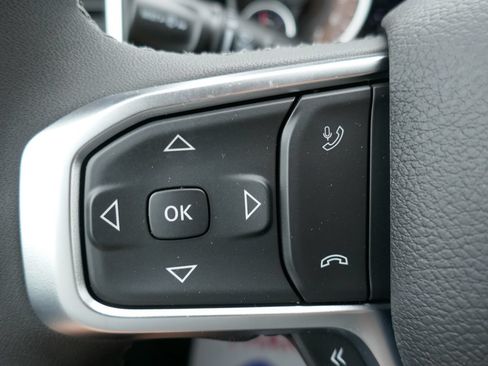 New 2026 RAM 1500 4x4 Crew Cab image 23