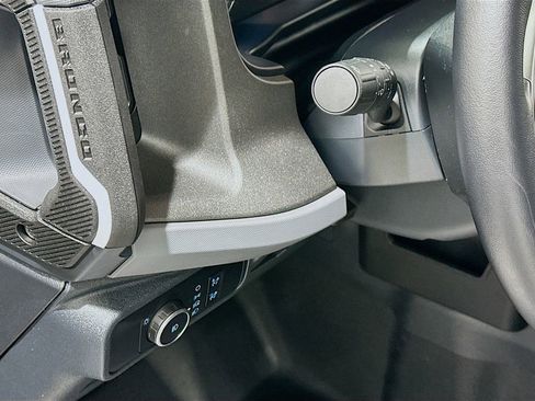 Used 2024 Ford Bronco Black Diamond w/ Sasquatch Package image 10