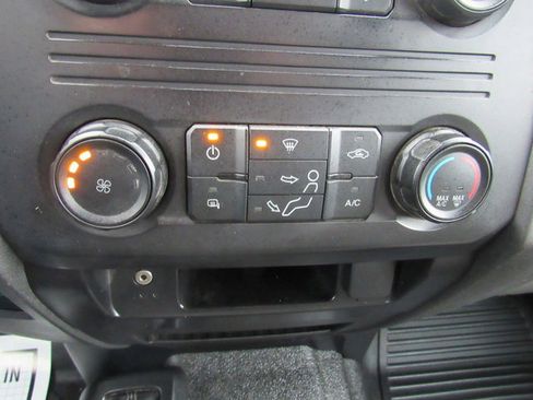 Used 2017 Ford F450 XL w/ Power Equipment Group AWD/4WD image 46