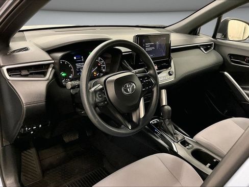 Used 2023 Toyota Corolla Cross AWD Hybrid image 17