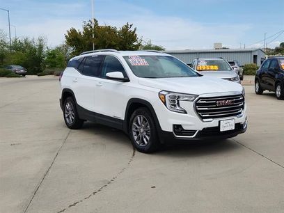 Used 2024 GMC Terrain SLT