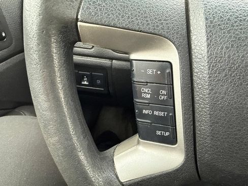 Used 2010 Ford Fusion SE FWD image 14
