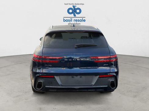 Used 2022 Genesis GV70 2.5T w/ Advanced Package AWD/4WD image 5