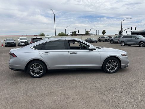 Used 2023 Honda Accord EX image 5