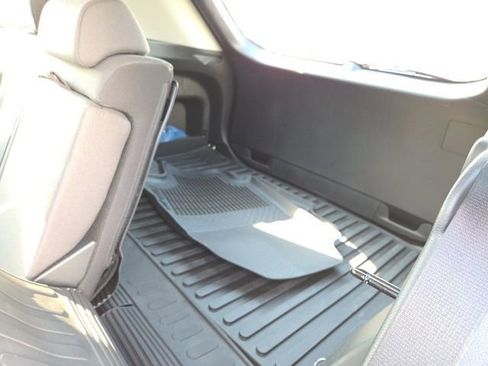 Used 2022 Toyota RAV4 LE image 23