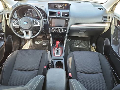 Used 2017 Subaru Forester 2.5i Premium AWD/4WD image 9