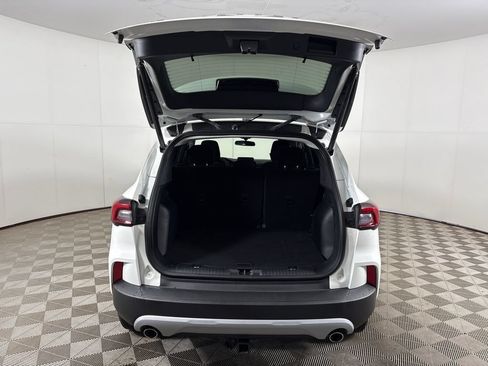 Certified 2023 Ford Escape Active AWD/4WD image 30