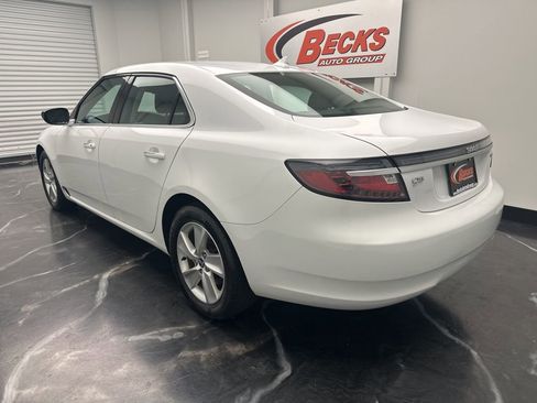 Used 2011 Saab 9-5 Turbo4 image 3
