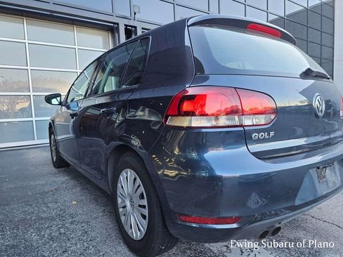 Used 2010 Volkswagen Golf 4-Door image 3