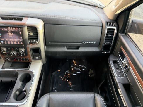 Used 2016 RAM 3500 Laramie image 25
