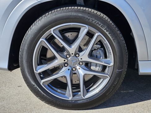 Certified 2025 Mercedes-Benz GLE 53 AMG 4MATIC image 11