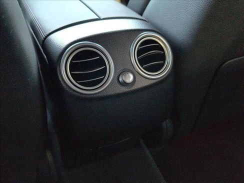 Used 2022 Mercedes-Benz GLC 43 AMG AMG GLC 43 image 17