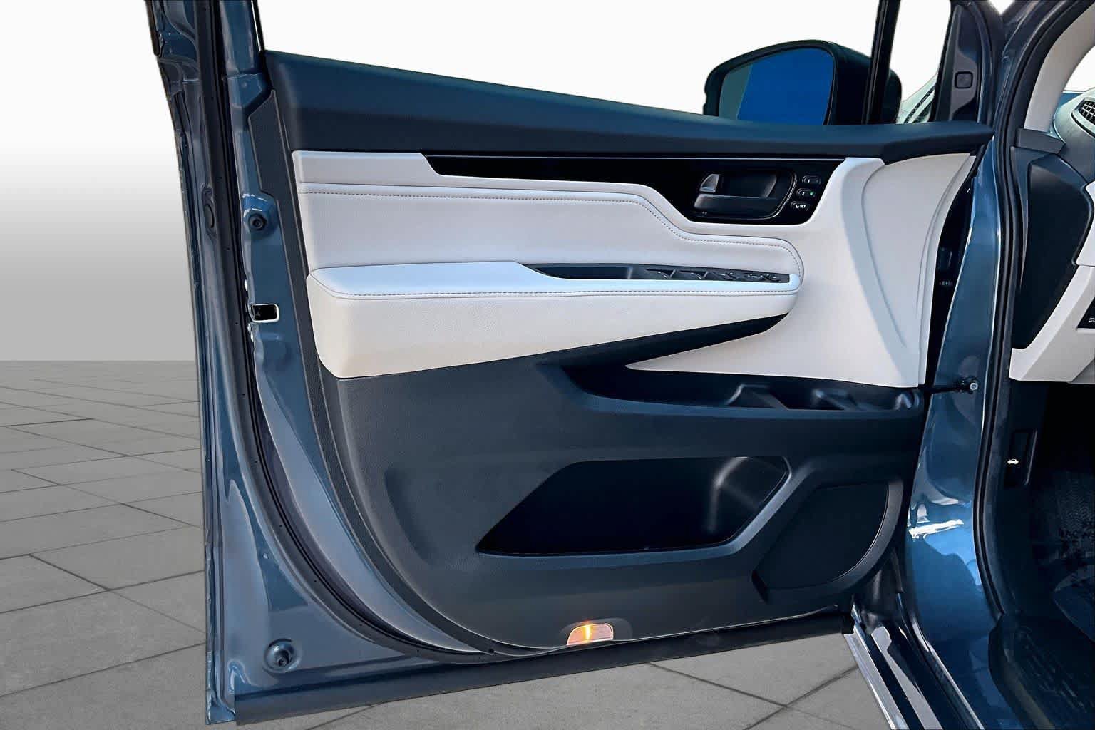 Used 2026 Honda Odyssey Touring image 21