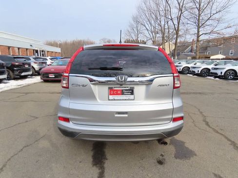 Used 2015 Honda CR-V LX image 5