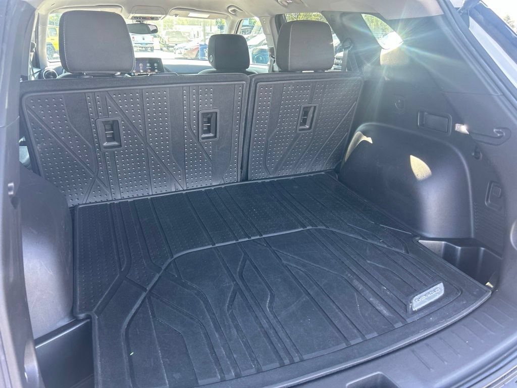 Used 2024 Chevrolet Blazer LT w/ Convenience Package FWD image 15