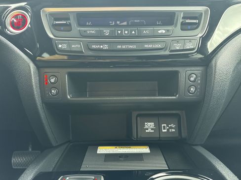 Used 2022 Honda Passport Elite image 20