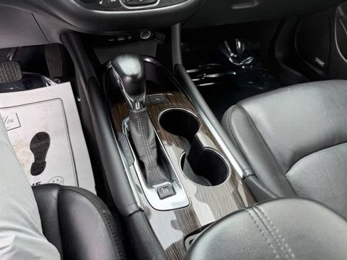 Used 2024 Chevrolet Malibu LT FWD image 22