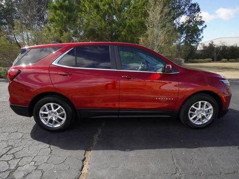 Used 2024 Chevrolet Equinox LT w/ LPO, Floor Liner Package image 2