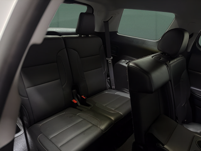 Used 2020 GMC Acadia SLT FWD image 15