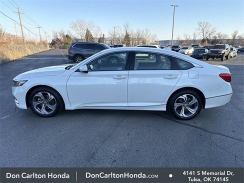 Used 2018 Honda Accord EX image 10