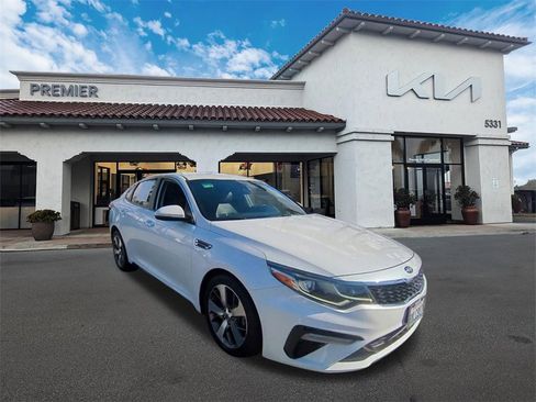 Used 2020 Kia Optima S image 9