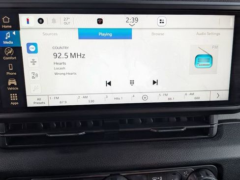 Used 2024 Jeep Wrangler Sport S image 19