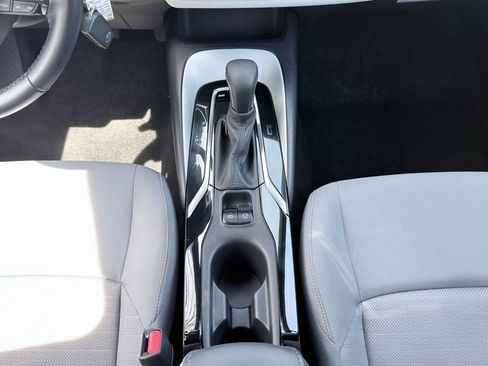 Used 2022 Toyota Corolla SE w/ Carpet Mat Package (TMS) FWD image 2