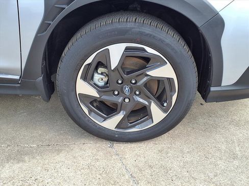 Certified 2024 Subaru Crosstrek 2.5i Limited w/ Popular Package #3A image 27