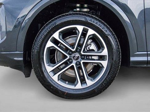 New 2026 Audi Q5 Premium AWD/4WD image 9