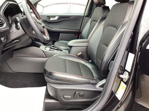 Used 2025 Ford Escape ST-Line image 13